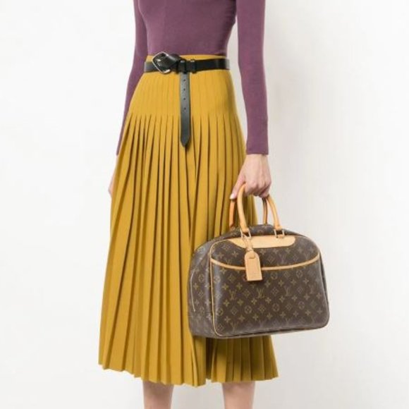 Louis Vuitton Handbags - Louis Vuitton Deauville Monogram Handbag